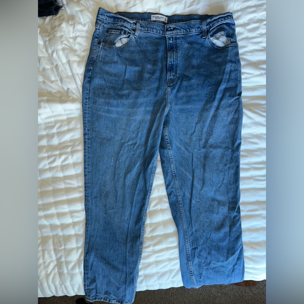 Abercrombie & Fitch Dark Blue Skinny Jeans